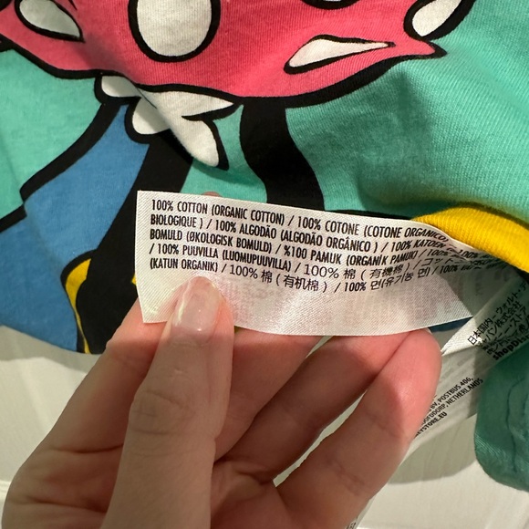 adorable Minnie cropped top from Disney - Picture 3 of 3